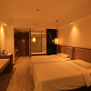 Superior Twin Room Garden View